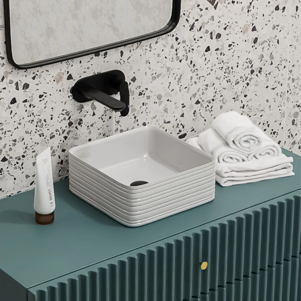 Umywalka ceramiczna nablatowa kwadratowa ryflowana biała 39 x 39 cm LAMI