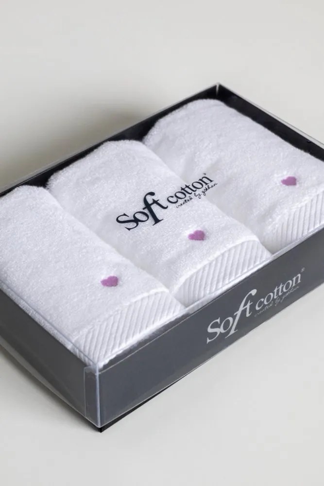 Zestaw podarunkowy małych ręczników MICRO LOVE, 3 szt Biały / liliowe serduszka