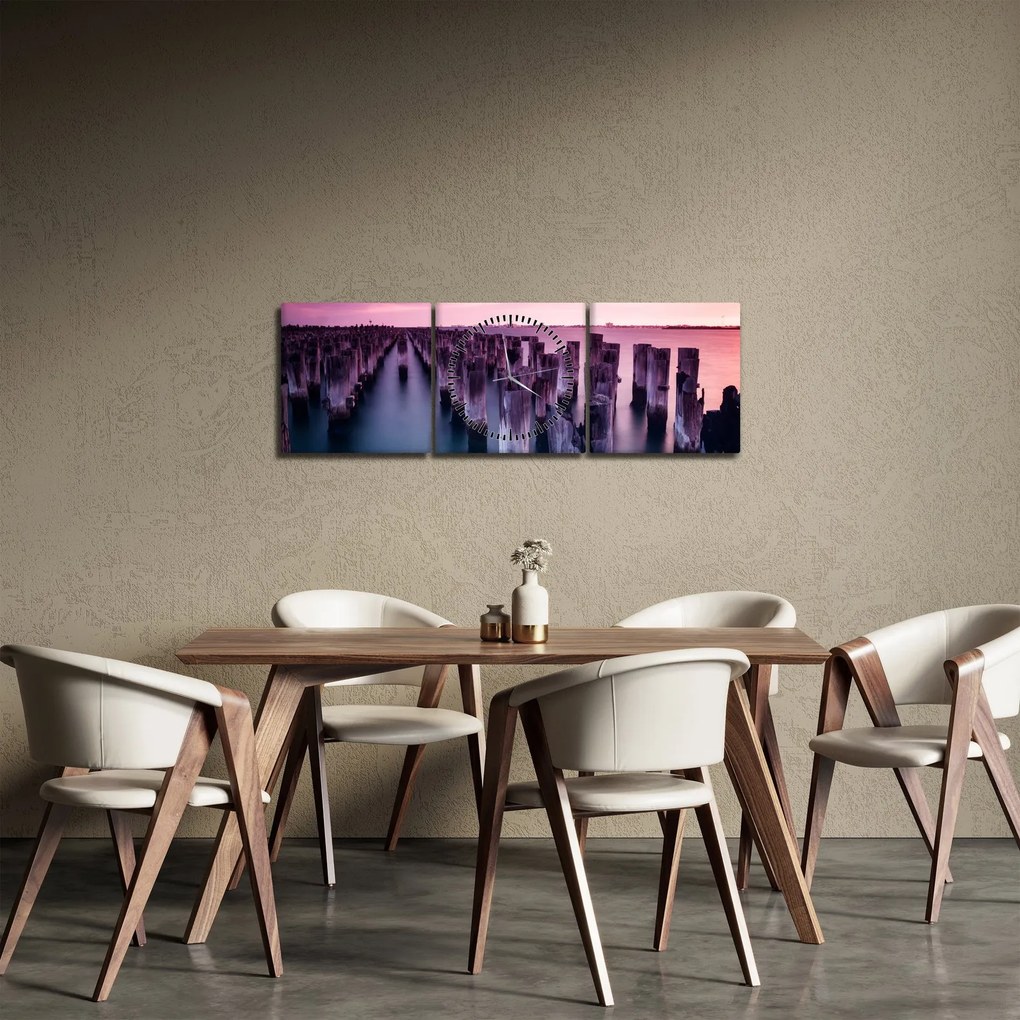 Obraz drewnianych palików (z zegarem) (90x30 cm)