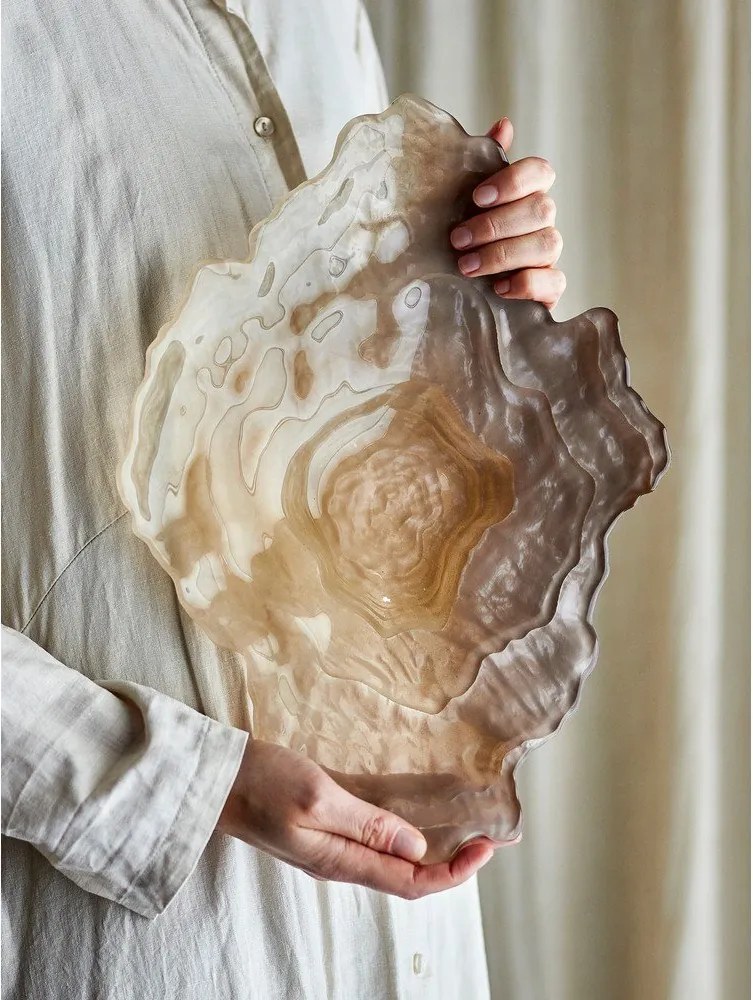 Szklana miska dekoracyjna 29x38 cm Aiku – Bloomingville