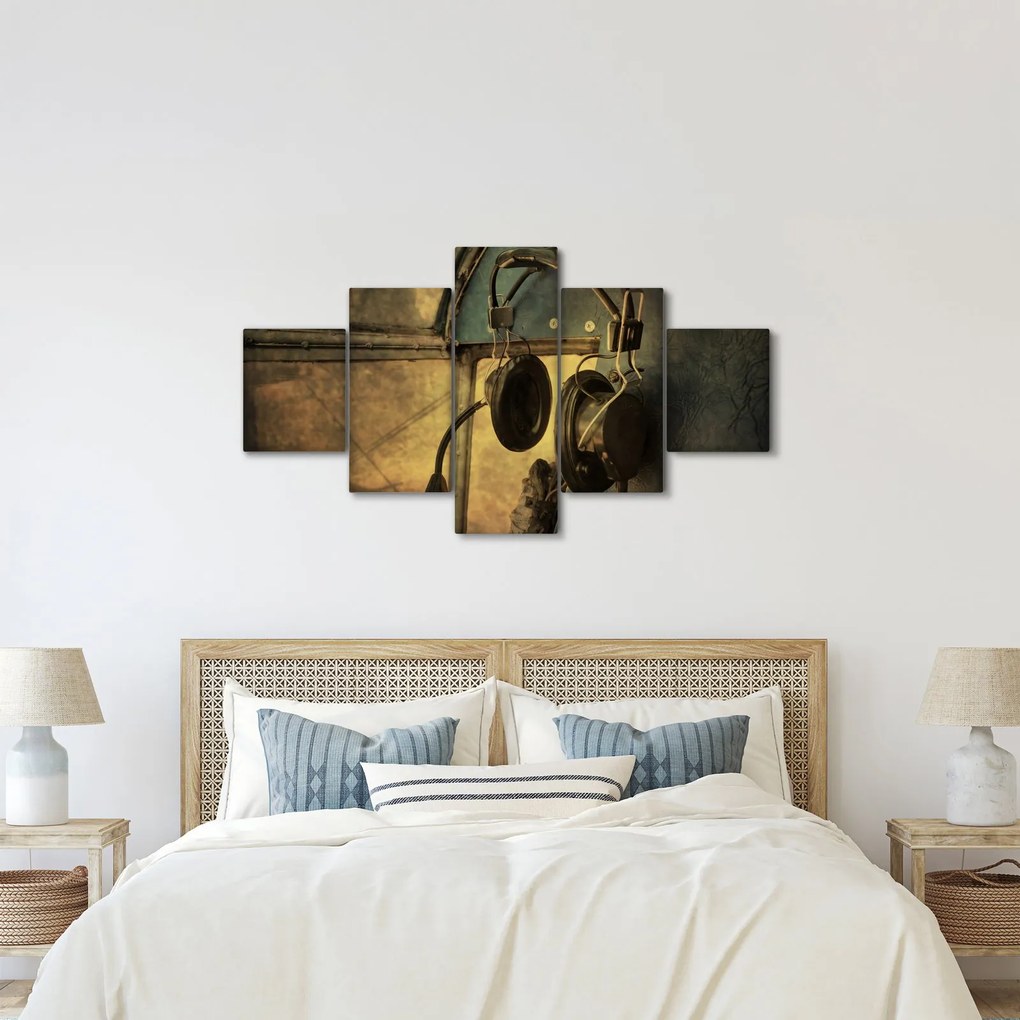 Obraz - Słuchawki lotnicze w stylu vintage (125x70 cm)