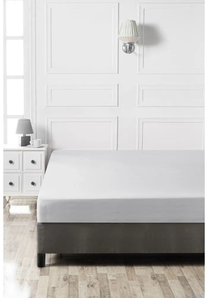 Szare bawełniane prześcieradło z gumką 140x190 cm – Mijolnir