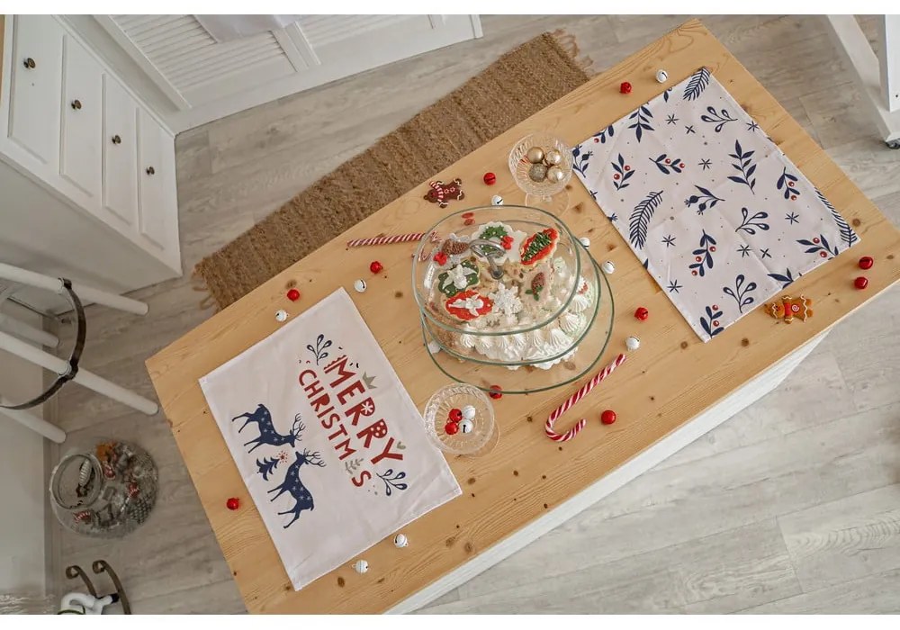 Świąteczne materiałowe maty stołowe zestaw 2 szt. 45x35 cm Merry Blue Christmas – Butter Kings