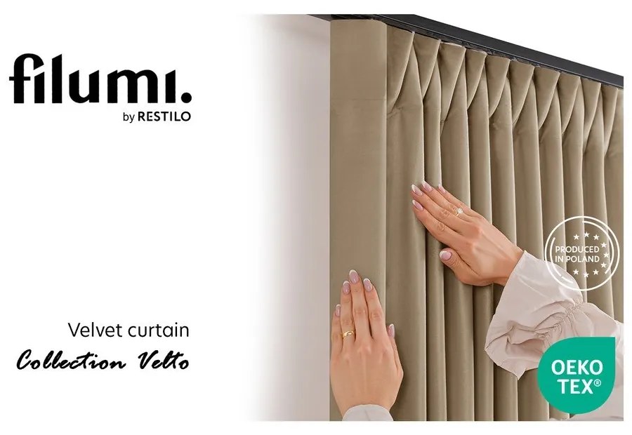 Beżowa aksamitna zasłona częściowo zaciemniająca (dimout) 265x175 cm Velto – Filumi