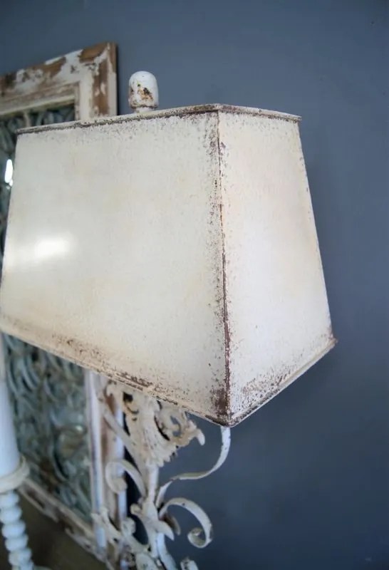 Lampa stołowa Deko Trends 'Antique Cross' 95 cm kremowa metalowa z abażurem 36x20x24 cm