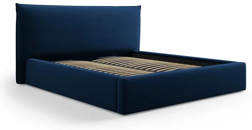 Ciemnoniebieskie tapicerowane łóżko dwuosobowe ze schowkiem i stelażem 180x200 cm Elio – Milo Casa