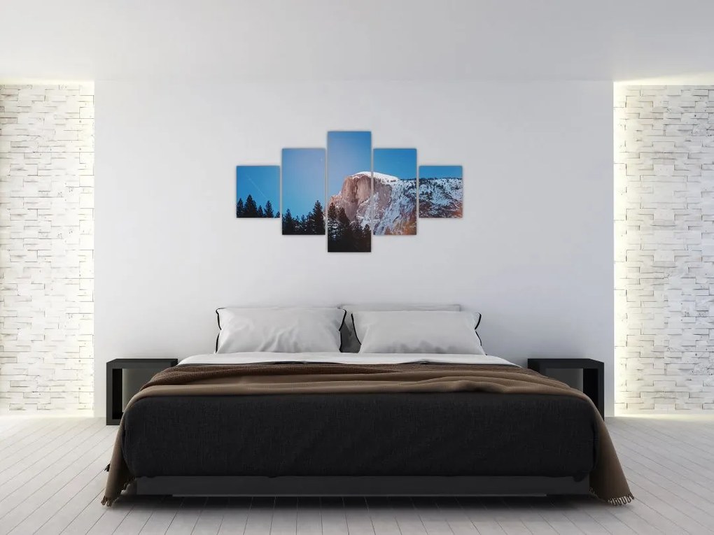 Obraz - Nocny szczyt gór (125x70 cm)
