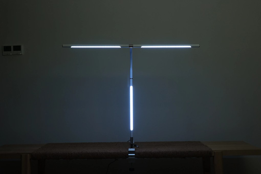 Lampa LED na biurko NOX z efektami RGBW, zacisk, pilot zdalnego sterowania