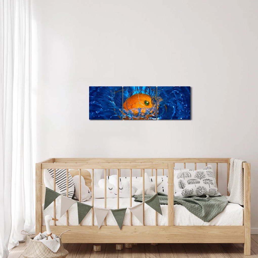 Obraz - pomarańcza w wodzie (z zegarem) (90x30 cm)