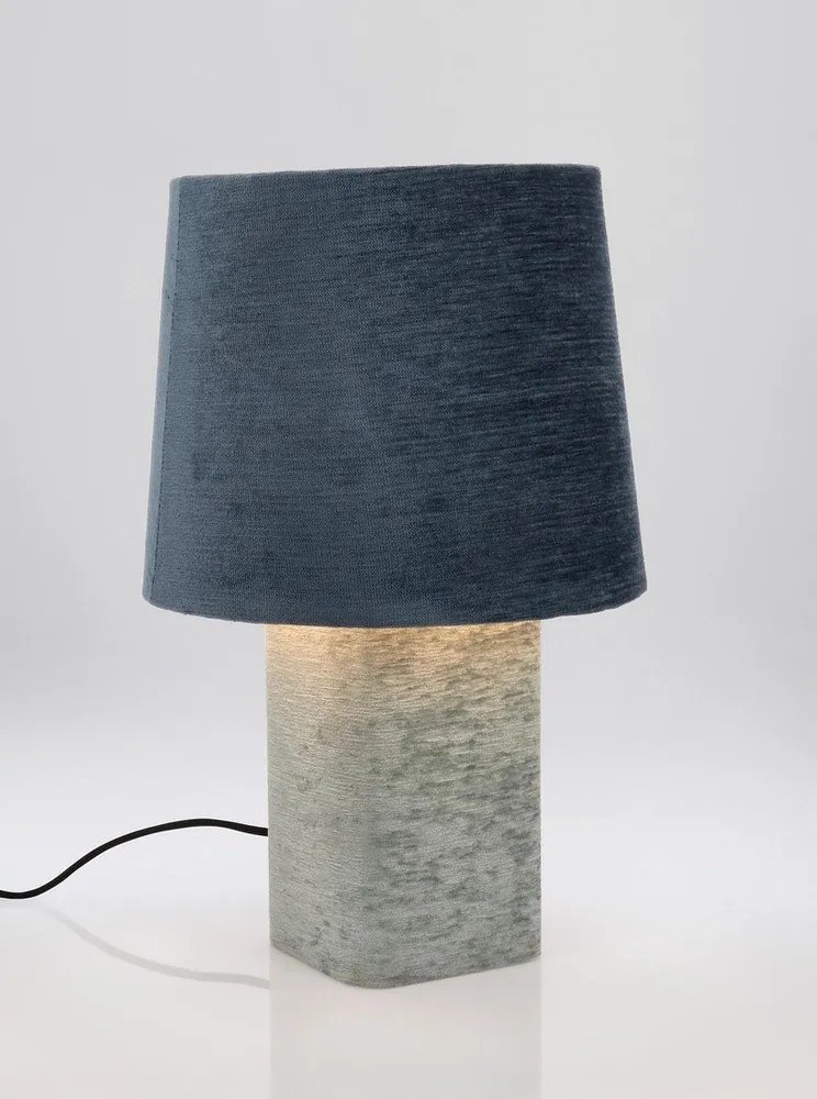 Niebieska metalowa lampa stołowa z tekstylnym kloszem (wysokość 50 cm) Demra – Bizzotto