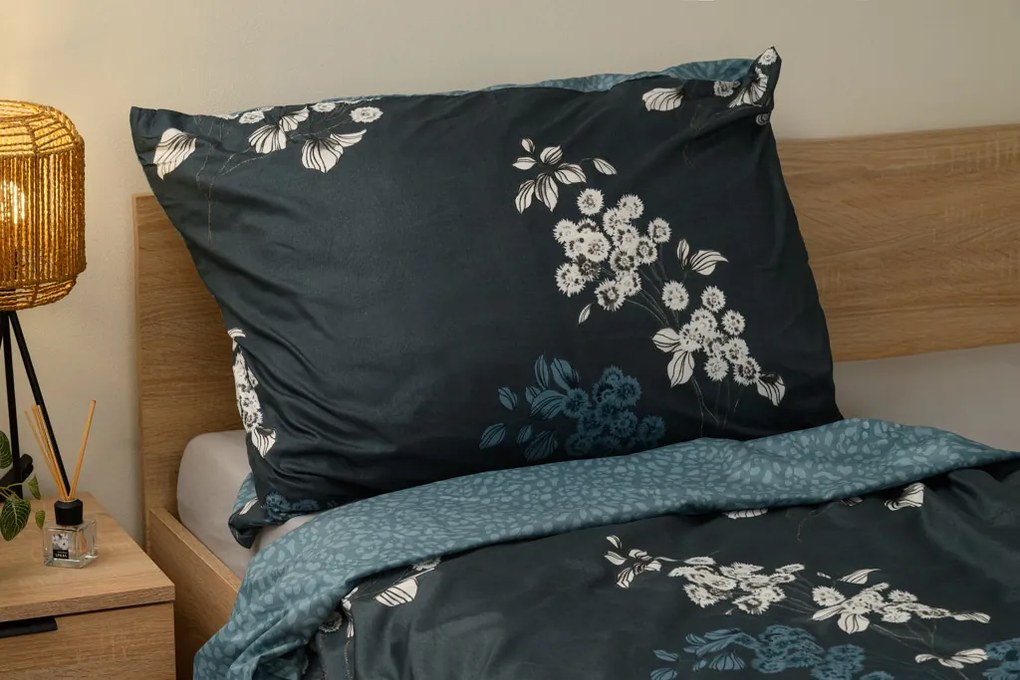 PrzytulneMieszkanie.pl PrzytulneMieszkanie.pl Bawełniana pościel EIRENE ciemnoniebieska Rozmiar pościeli: 70 x 90 cm | 140 x 200 cm