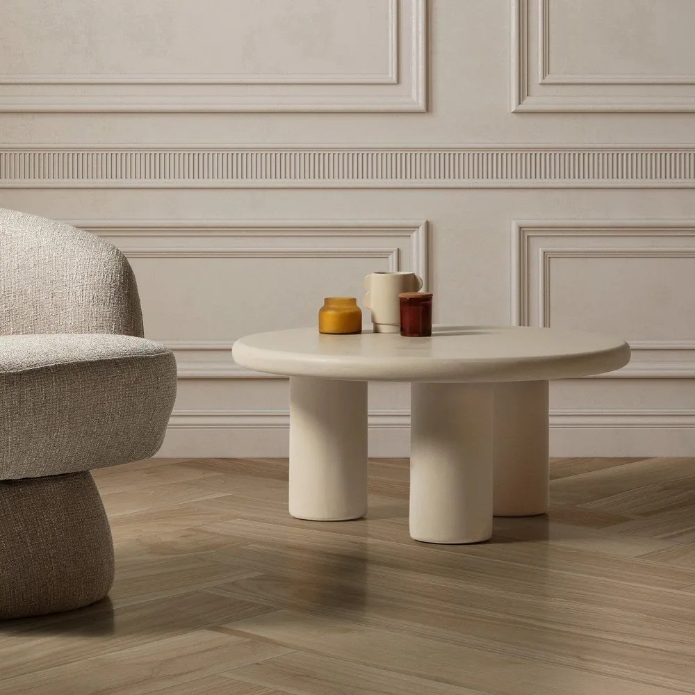 Kremowy okrągły stolik w dekorze kamienia ø 80 cm Iriel – MOME