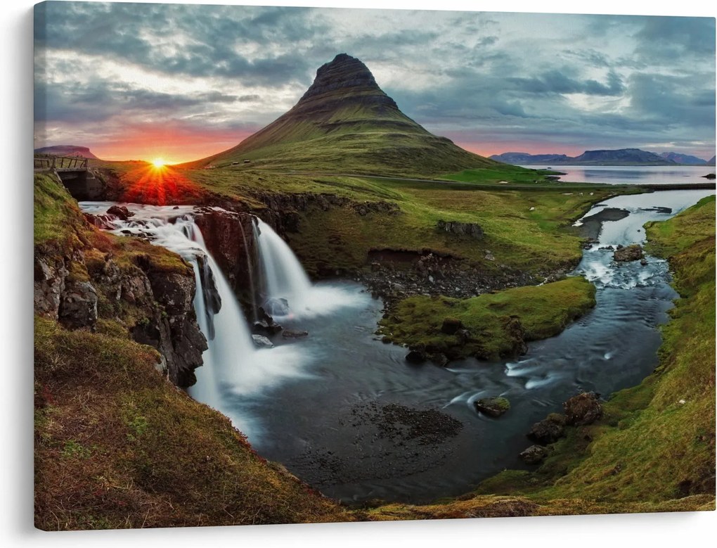 Obraz - Kirkjufell o zachodzie słońca (70x50 cm)