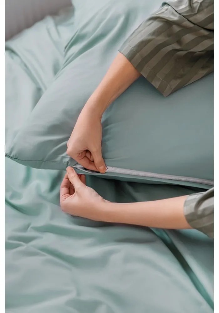 Zielona pościel dwuosobowa z mikrosatyny 200x200 cm Basic – Bonami Essentials