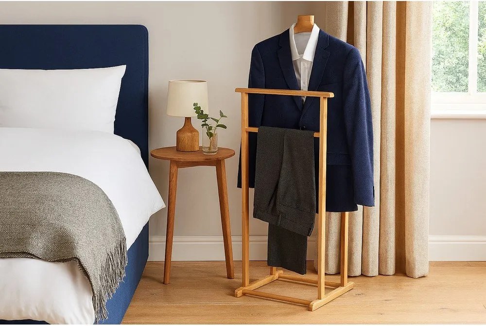 Bambusowy wieszak na ubrania w naturalnym kolorze Aimo – Bonami Essentials