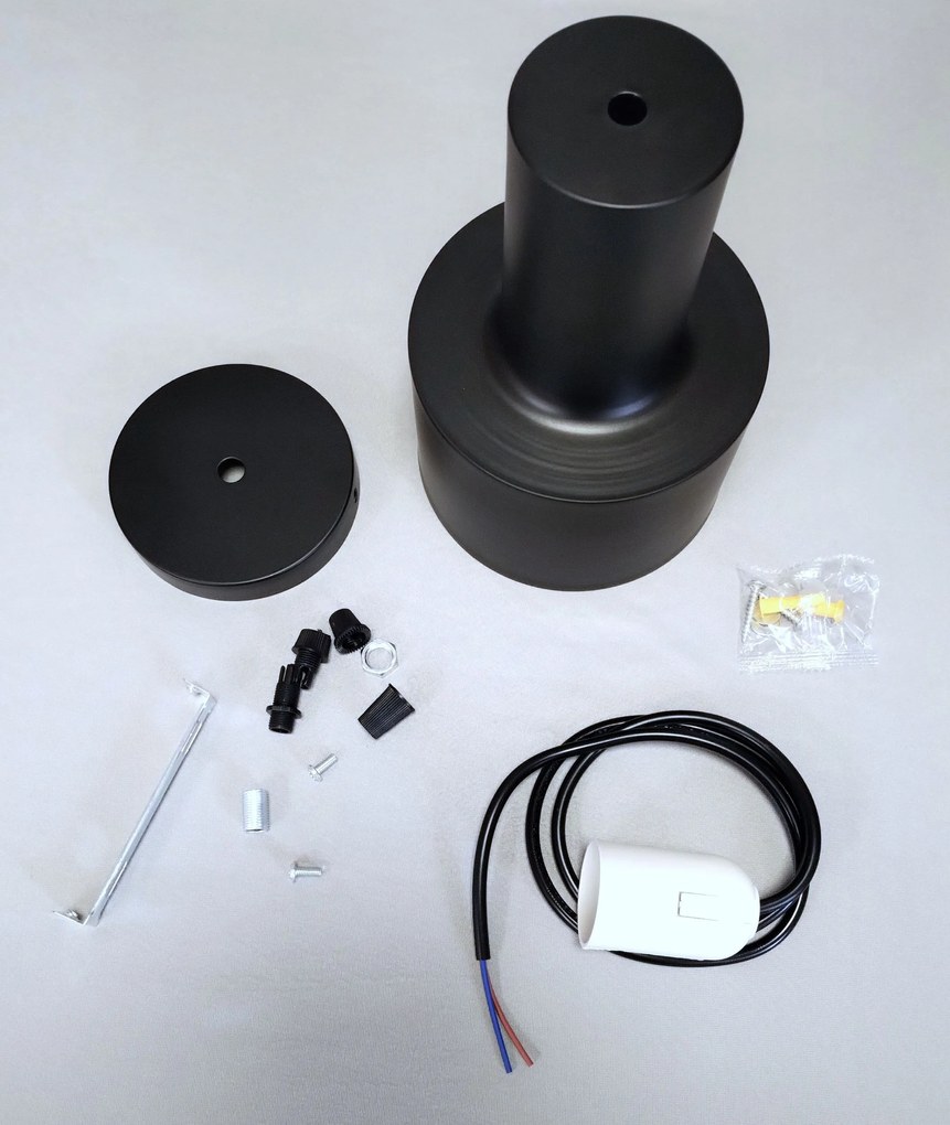 Lampa sufitowa loftowa metalowa wisząca AT7-1SZ-Czarna
