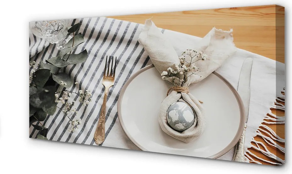 Duży obraz na płótnie Talerz z Kwiatami i Jajkiem