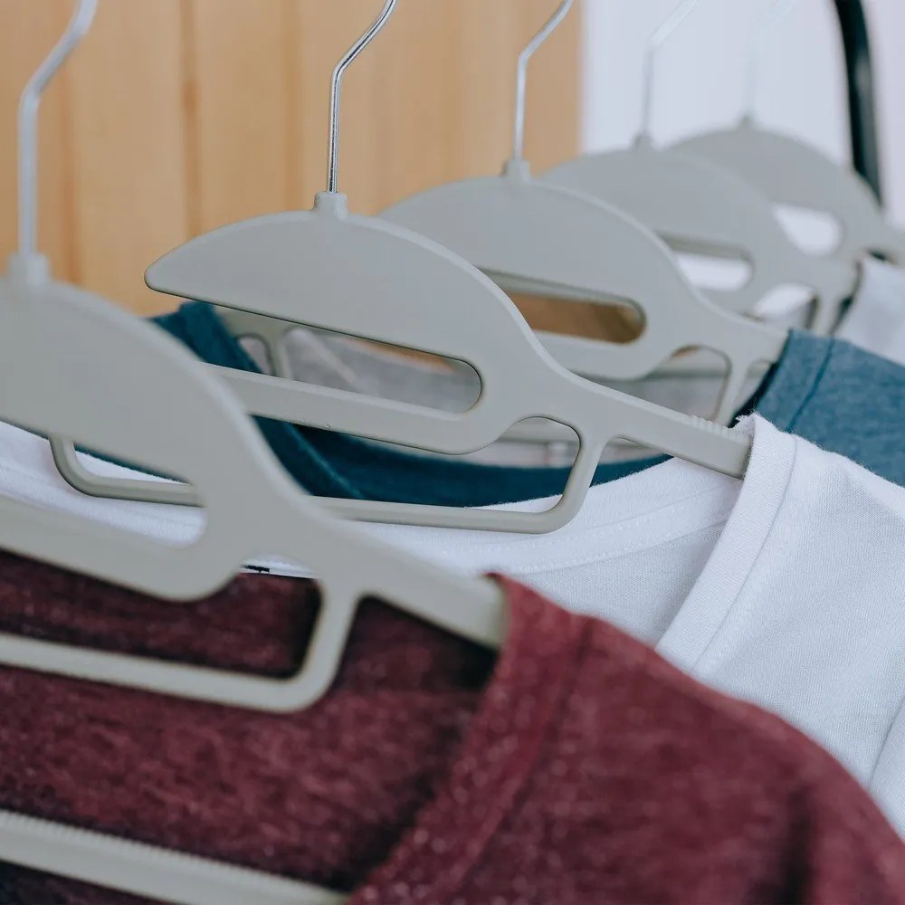 Plastikowe wieszaki zestaw 10 szt. – Addis