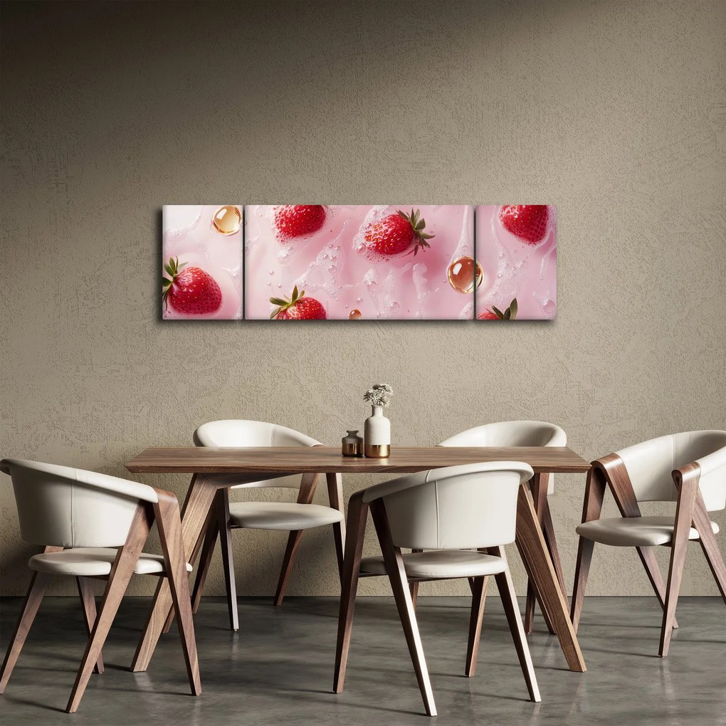 Obraz - Truskawki w bąbelkach (170x50 cm)