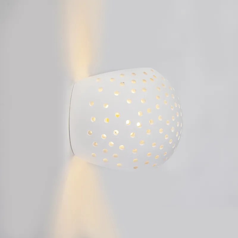 Vintage-inspirowana lampa ścienna z białego gipsu - Blur Retro Oswietlenie wewnetrzne
