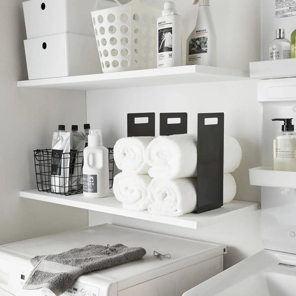 Czarne metalowe stojaki na ręczniki 2 szt. Tower – YAMAZAKI