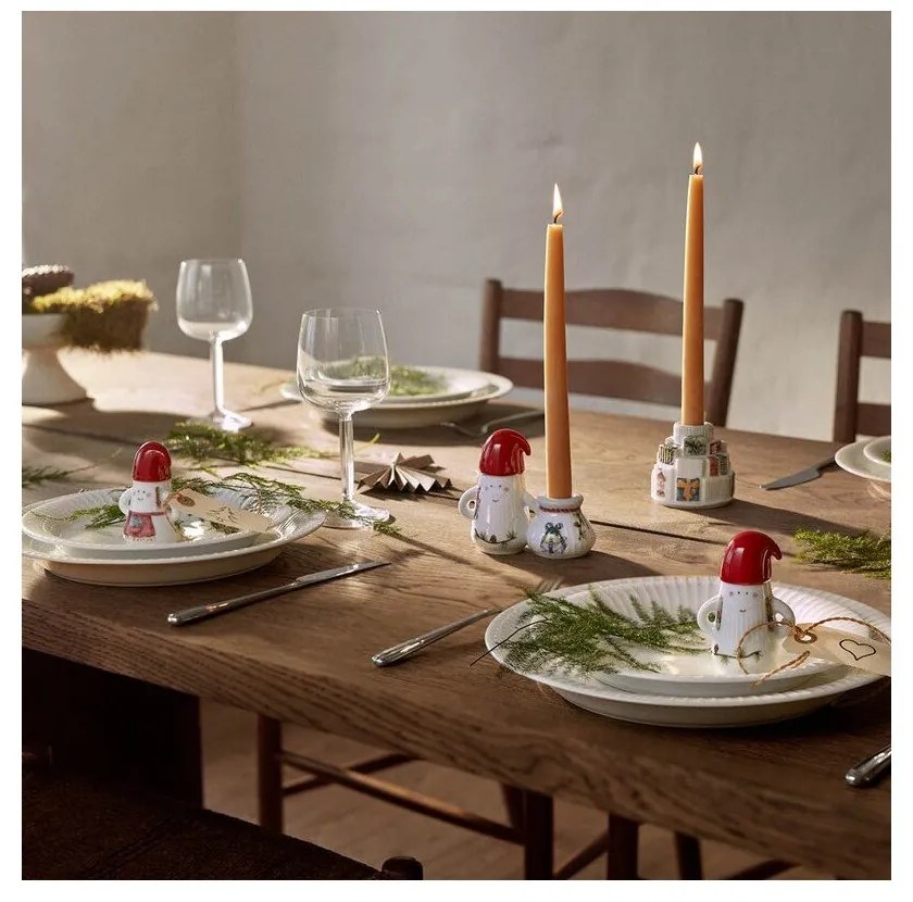 Ceramiczny świecznik ze świątecznym motywem Hammershøi Christmas Gifts – Kähler Design