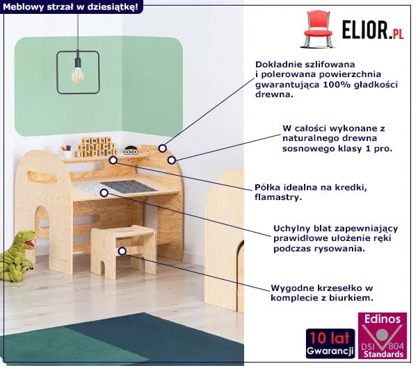 Małe biurko dziecięce z uchylonym blatem A4-H41