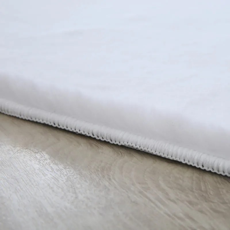 Dywan pluszowy Pouffy biały 160 cm x 230 cm