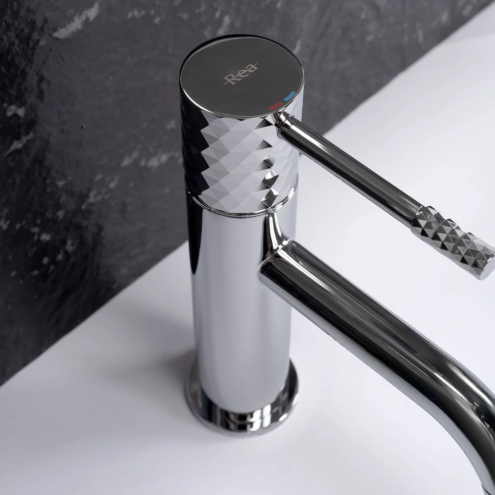 Bateria umywalkowa Rea Lungo Diamond Chrom Niska