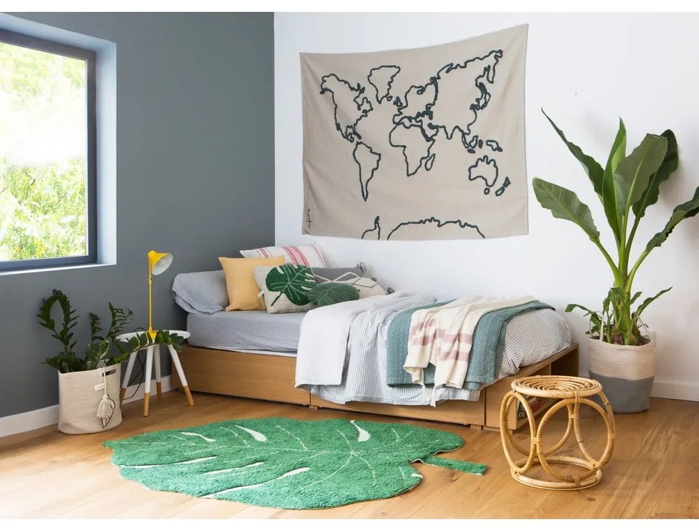 Ciemnozielony bawełniany dywan dziecięcy tkany ręcznie odpowiedni do prania 120x180 cm Monstera Leaf – Lorena Canals