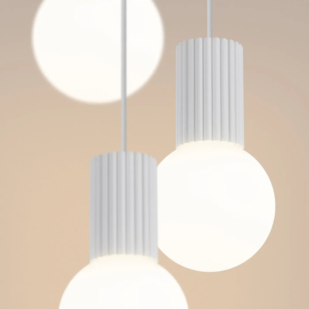 Lampa wisząca HALO 3P biała ryflowana SOLLUX LIGHTING