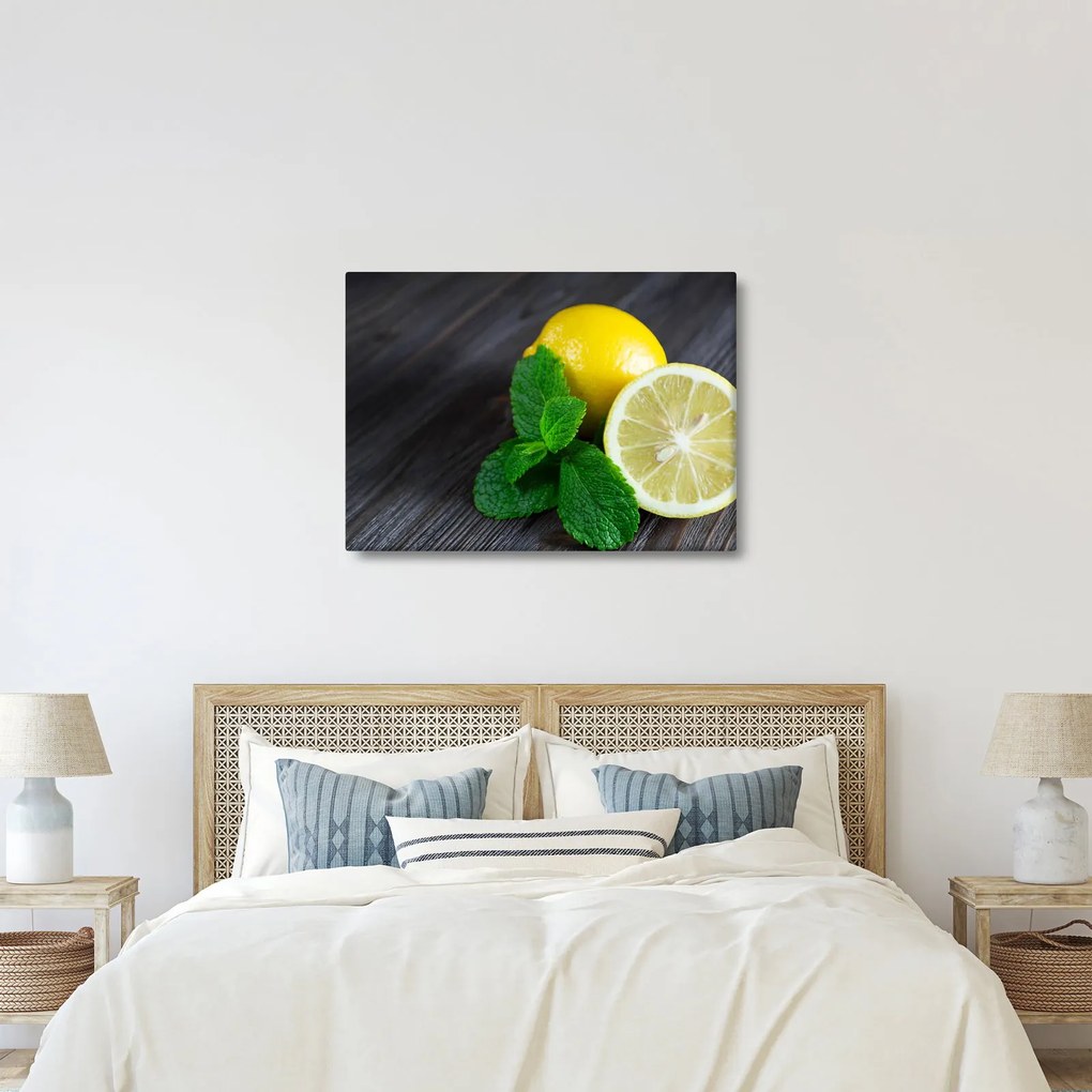 Obraz cytryn i mięty na stole (70x50 cm)