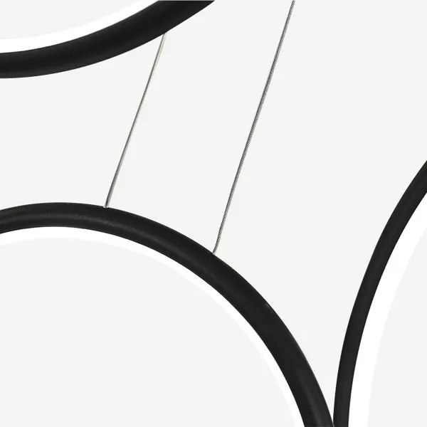 Szeroka lampa wisząca do salonu Ledowe Okręgi No.8 w stylu designerskim czarna