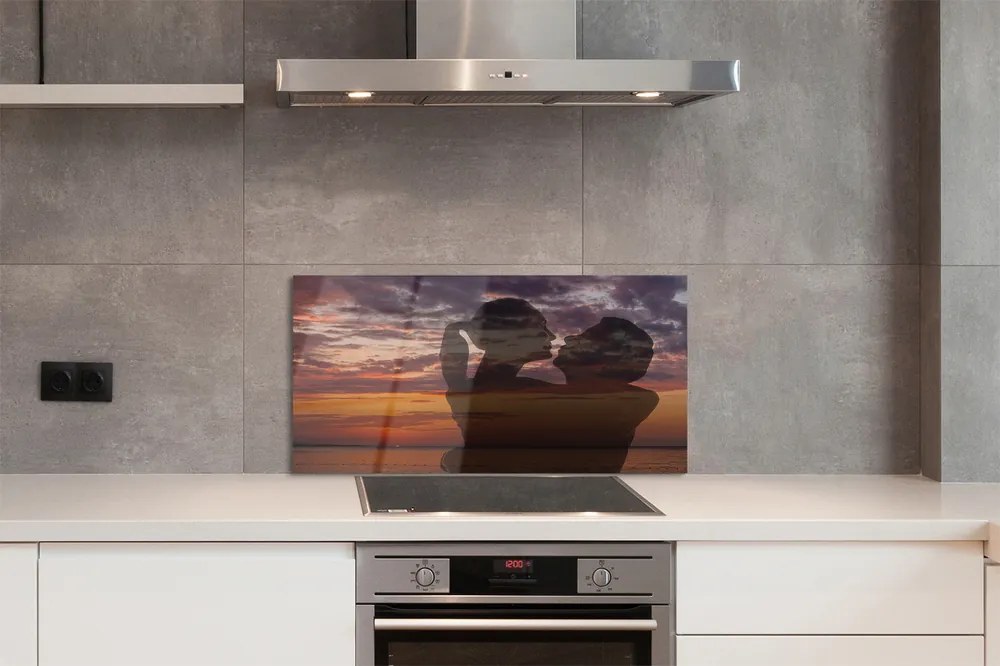 Panel szklany do Kuchni Ludzie nad Morzem pod Chmurami