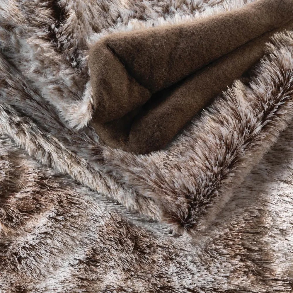 Brązowy koc ze sztucznego futra 180x220 cm Antartic – douceur d'intérieur