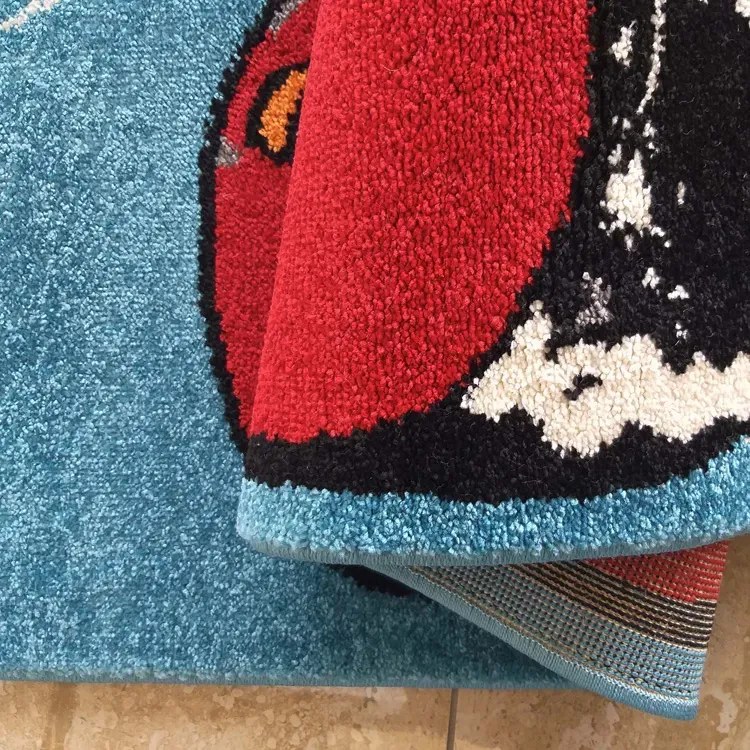 Dziecięcy dywan z motywem auta B5-S51