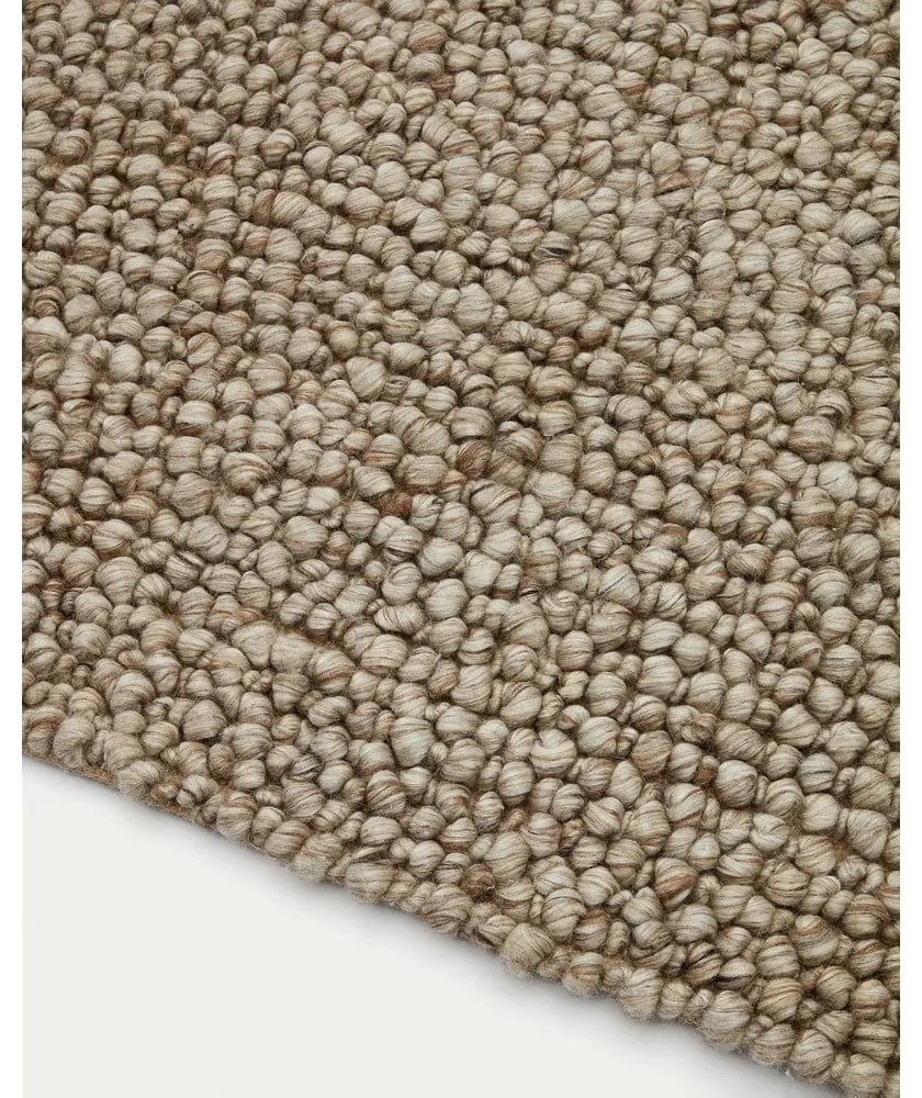 Beżowy dywan wełniany 200x300 cm Lubrin – Kave Home