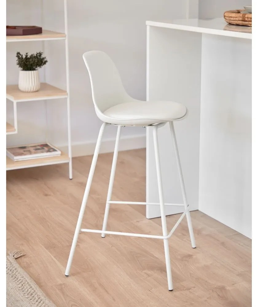 Biały hoker (wysokość siedziska 65 cm) Brighter – Kave Home
