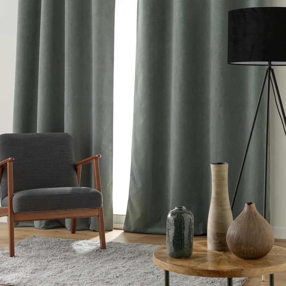Aksamitna zasłona w kolorze khaki 140x260 cm Olympe – douceur d'intérieur