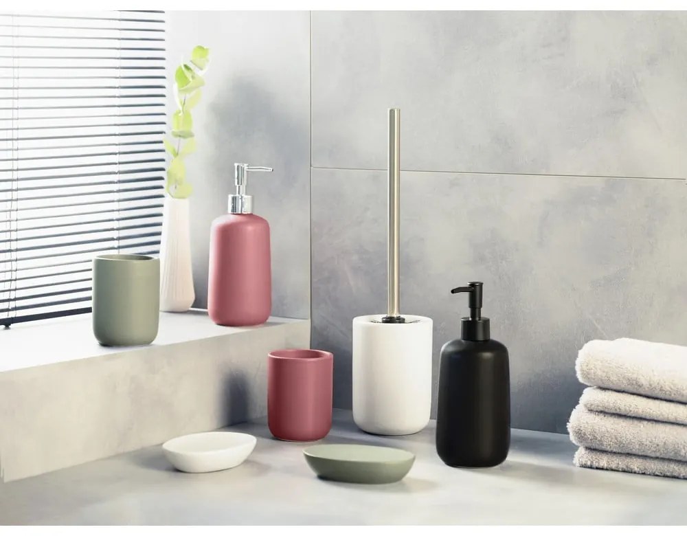 Czarny ceramiczny dozownik do mydła 500 ml Olinda – Allstar