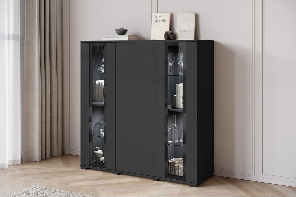 Nowoczesny highboard 120 cm – wysoka witryna do salonu z przeszkleniami, kolor czarny mat