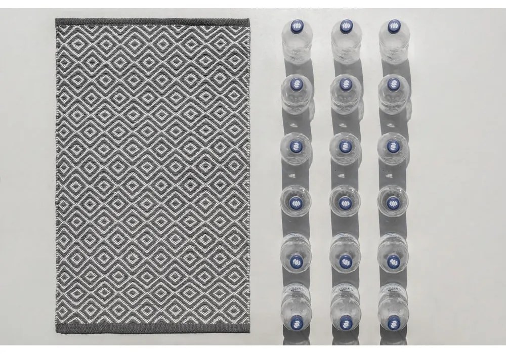 Beżowy tekstylny dywanik łazienkowy 50x80 cm Shaki – Wenko