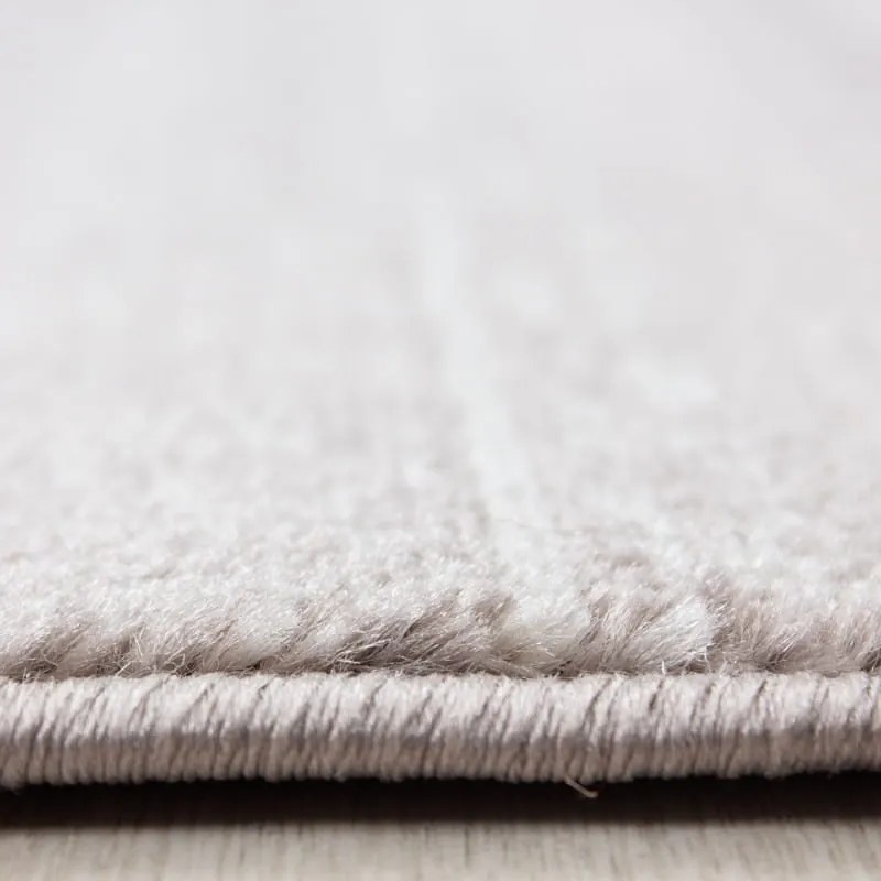 Dywan nowoczesny Plus beżowy 140 cm x 200 cm