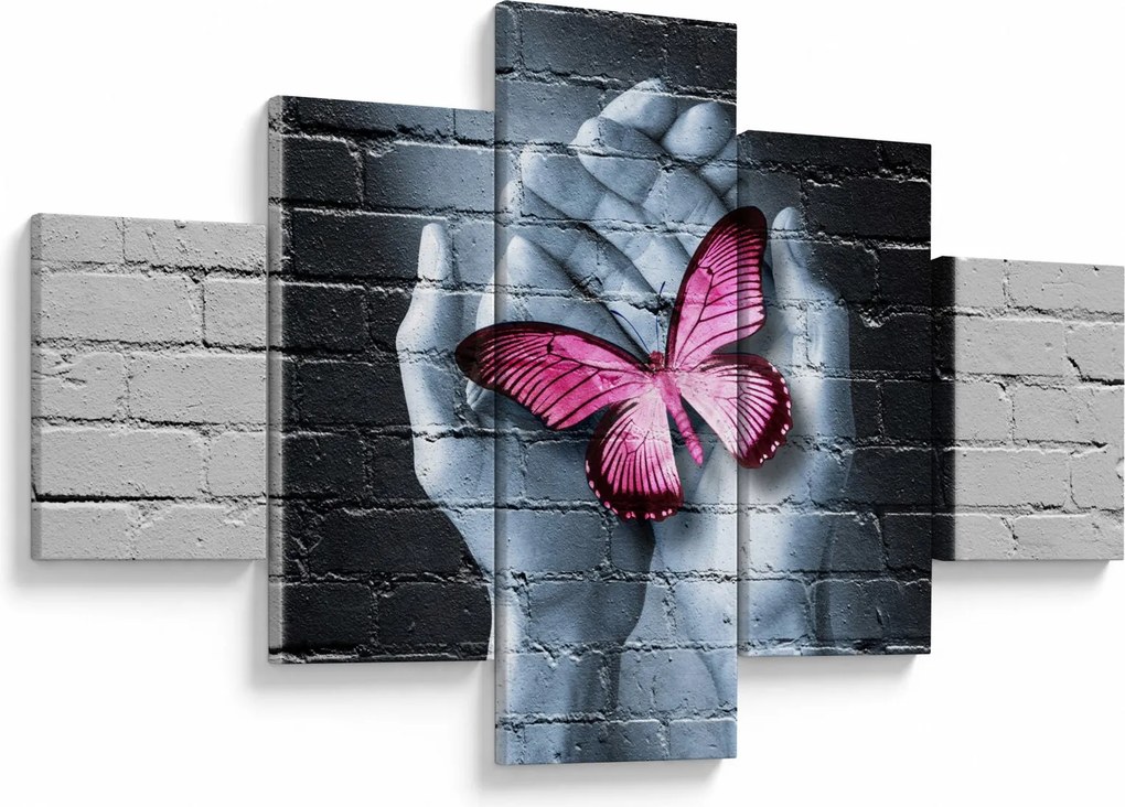 Obraz - Różowy motyl w ścianie (125x70 cm)