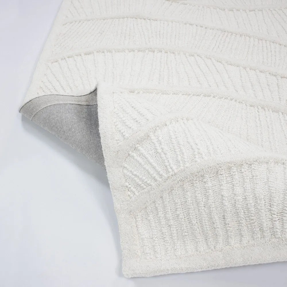 Biały chodnik z mieszanki wełny tkany ręcznie 80x230 cm Sculptured Wave – Flair Rugs