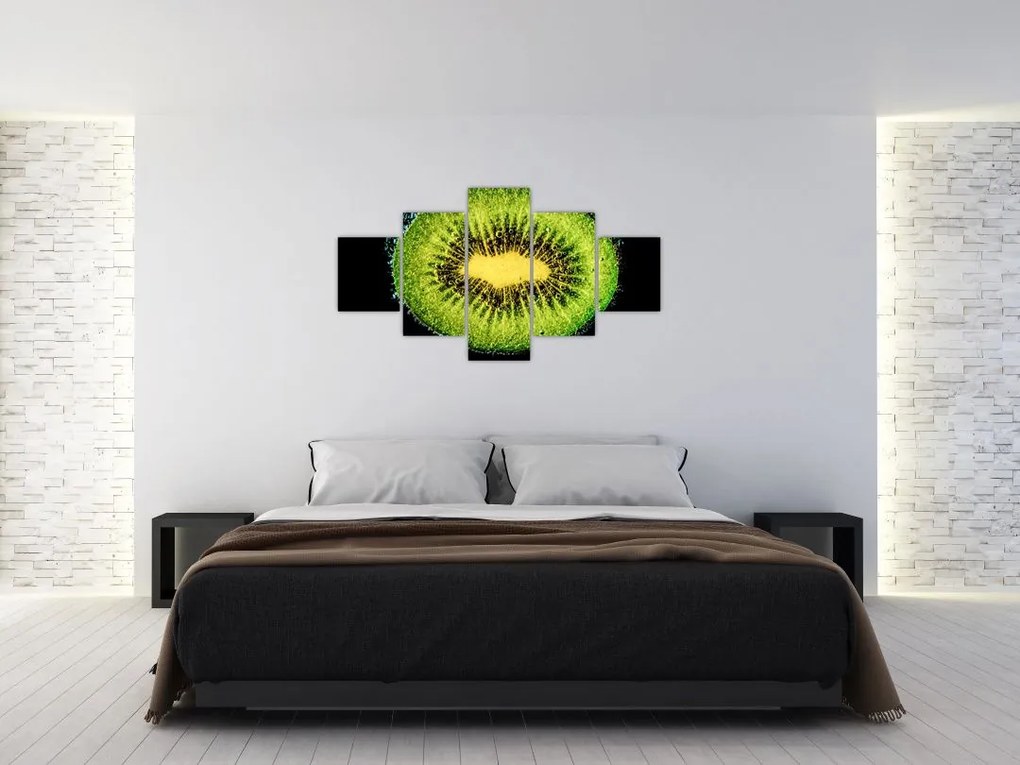 Obraz - szczegół kiwi w wodzie (125x70 cm)