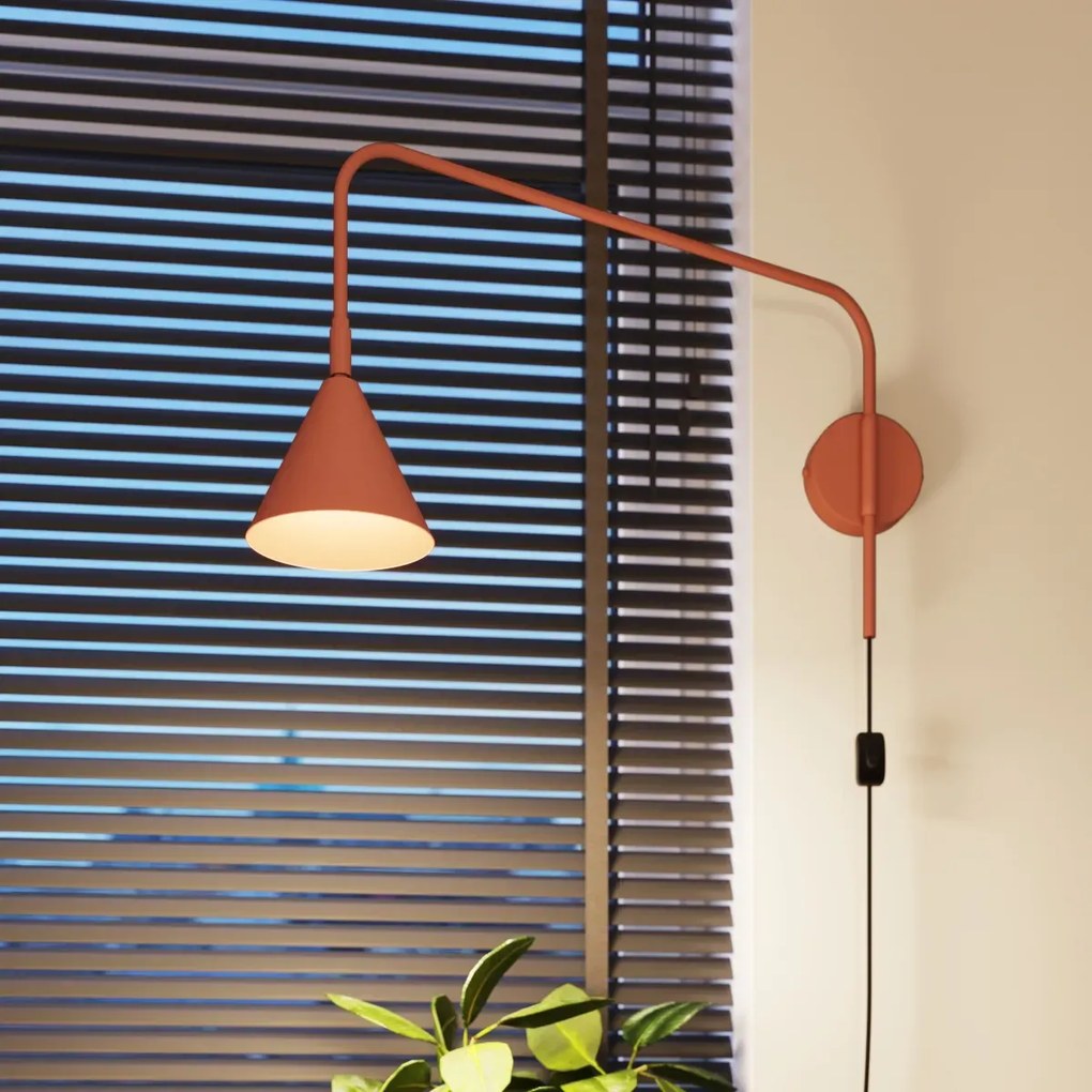 Kinkiet NOX ochra czerwona SOLLUX  LIGHTING