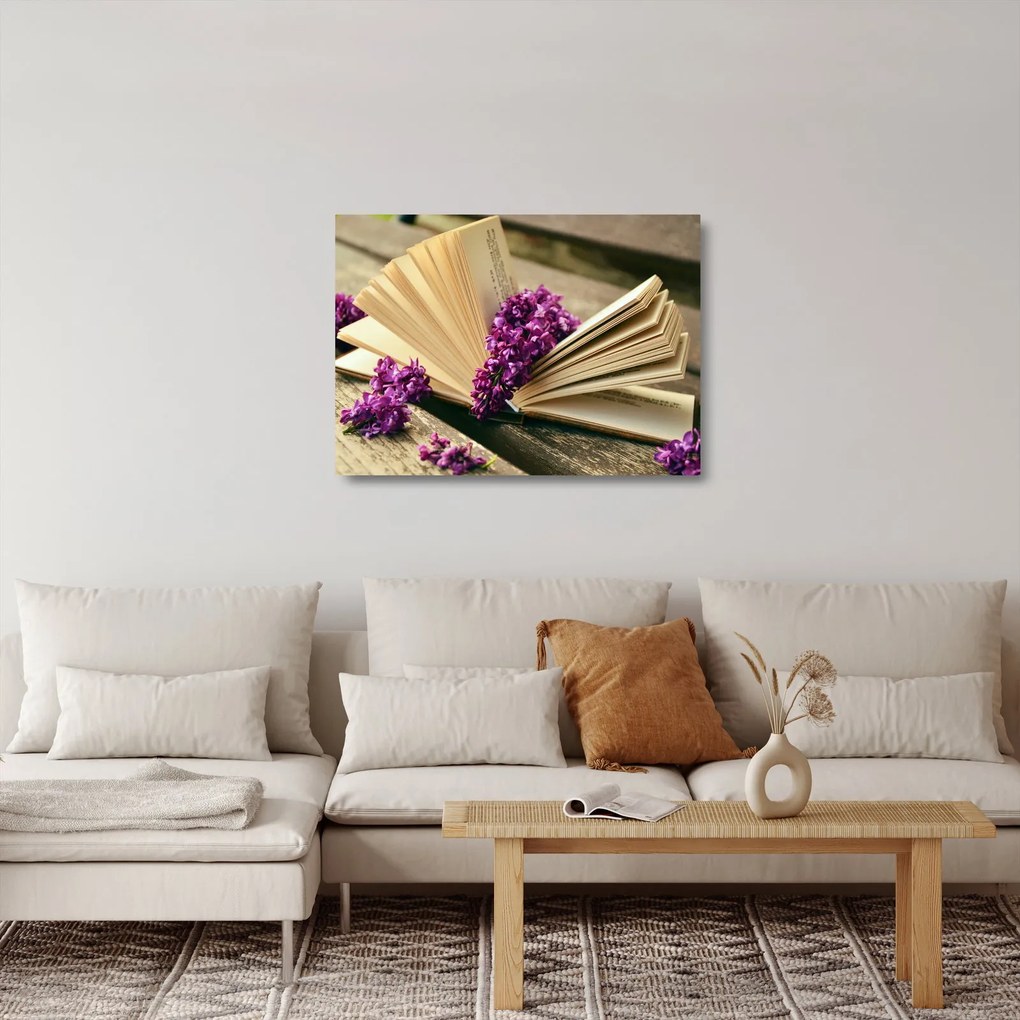 Obraz na szkle - książka z lawendą (70x50 cm)