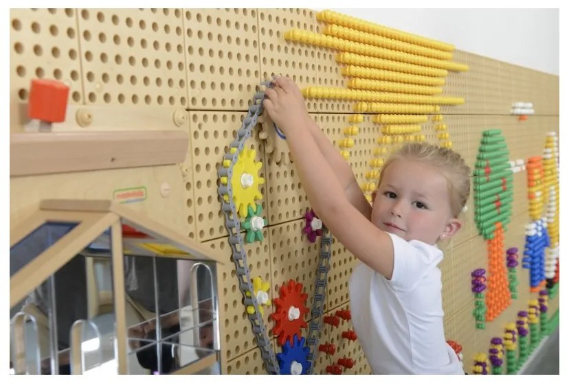 Masterkidz tablica ścienna koła zębate i łańcuch 79 el. zbuduj własny mechanizm