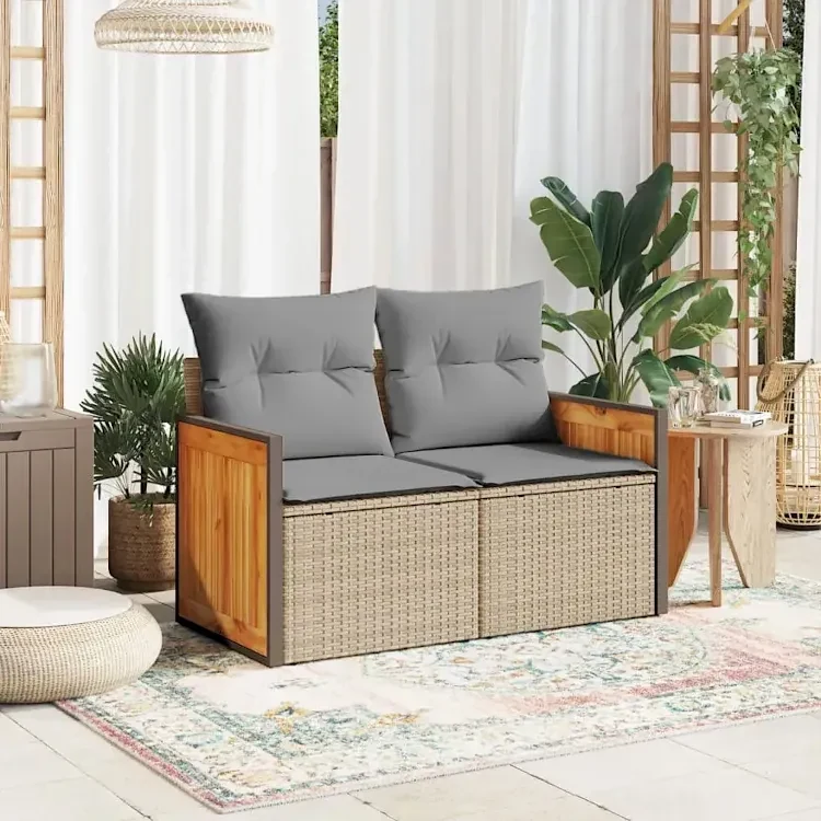 Sofa ogrodowa z szarymi poduszkami Lupuxi